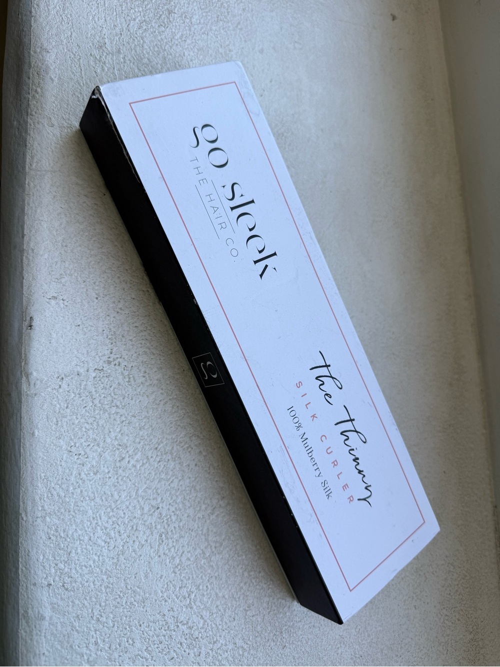 So Sleek The Hummy Silk Curler - White & Black